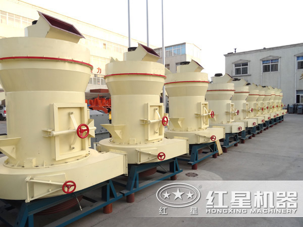 小型石頭磨粉機(jī)不同的型號、質(zhì)量、廠家，價(jià)格各有不同